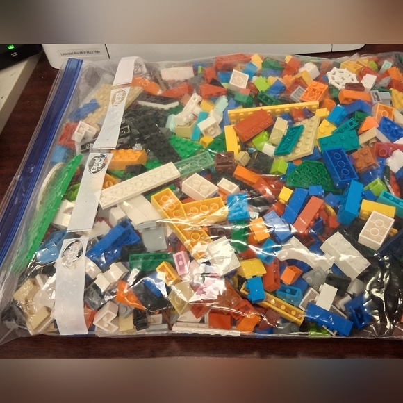 3lbs. Bulk Legos Bundle - Picture 3 of 7